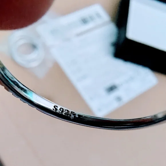 Heart-Shaped Pink Gemstone Silver Ring - Picture 2 of 3